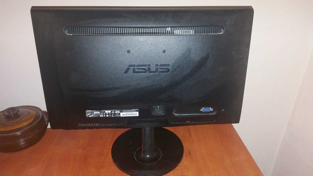 2 bucati monitor Asus second hand