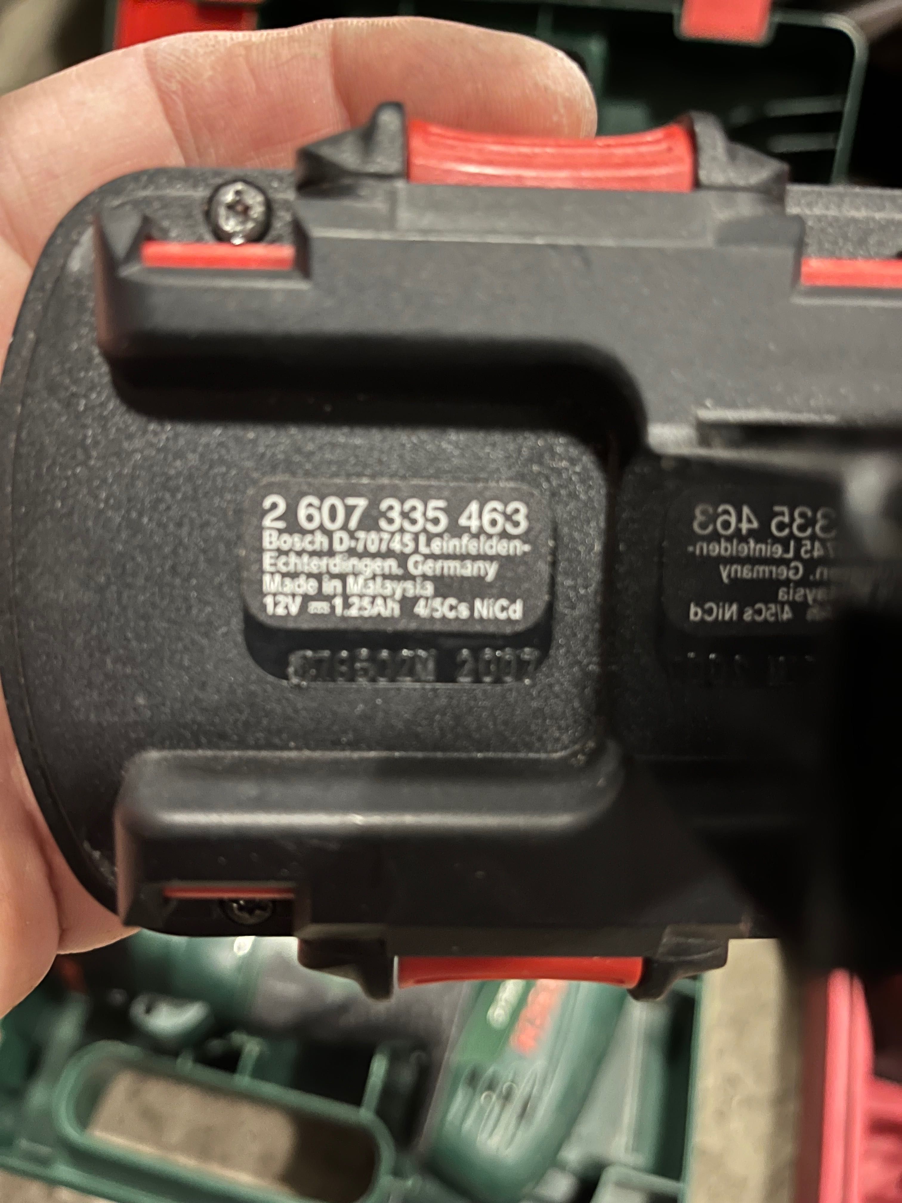 Винтоверт Bosch, Sparky