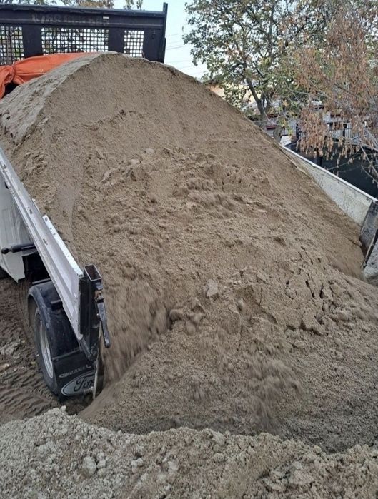 Agregate de balastiera , nisip