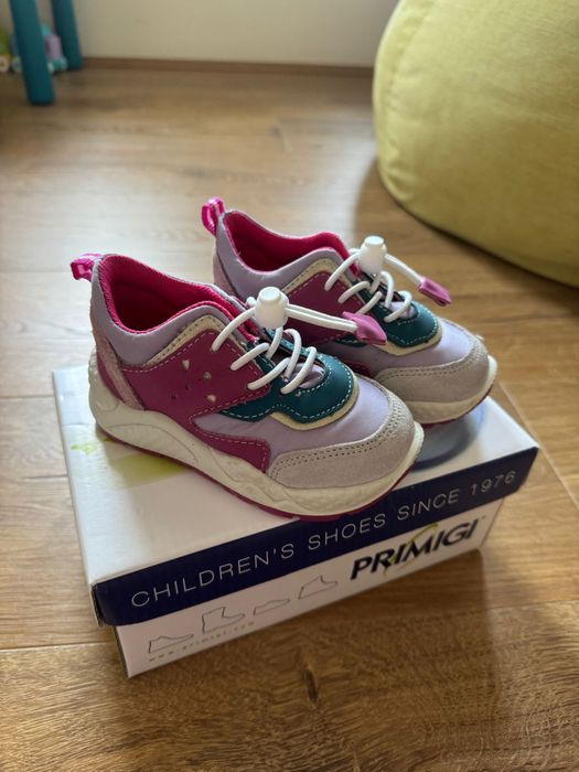 Adidasi Primigi copii