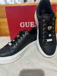 Обувки Guess Perhaps7