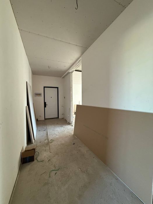 ЖК NRG корасув трёшка коробка