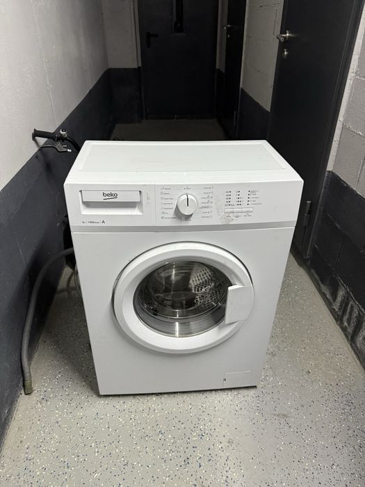 Продам стиральную машинку Beko