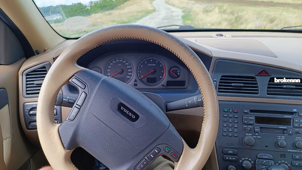 Volvo V70 XC Cross Country