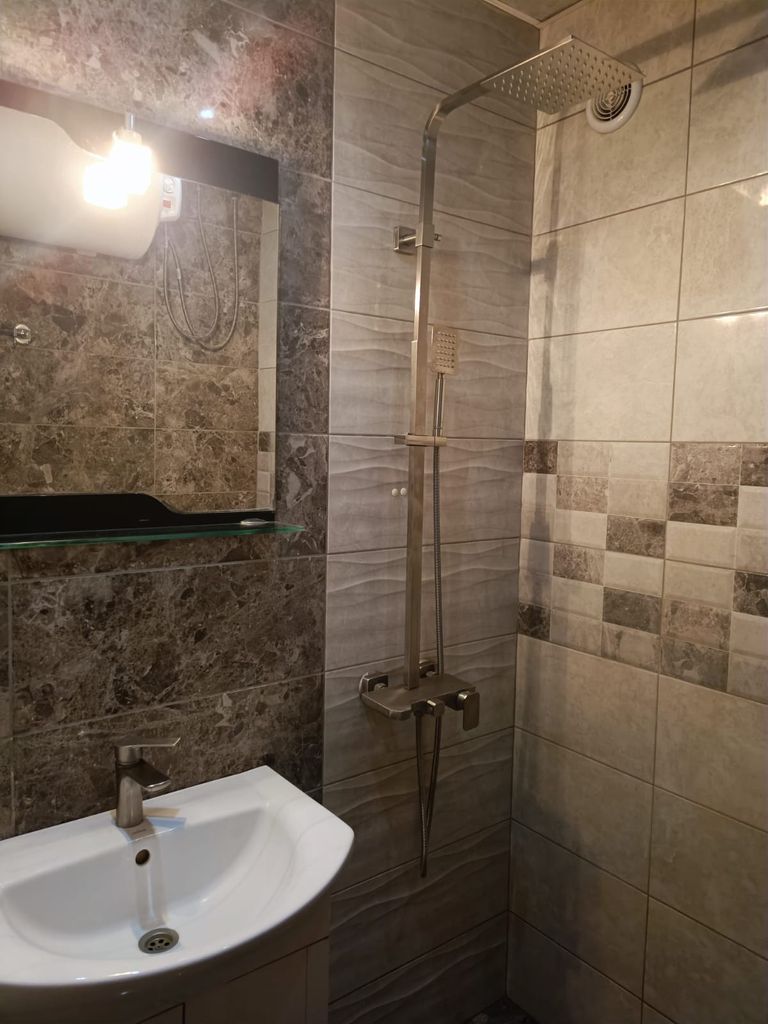 Дава се под наем Двустаен апартамент в Разград, Бели Лом - 90 кв.м за 460 € - Снимка #6