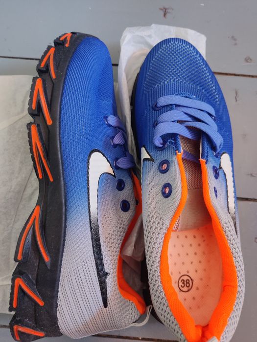 Adidași sport pentru bărbați/ femei