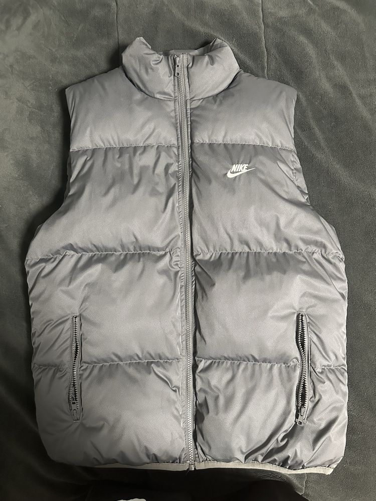 Nike елик сив размер С