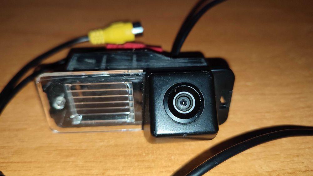 Cameră marșarier tip lampă număr VW, Skoda, Seat, Audi