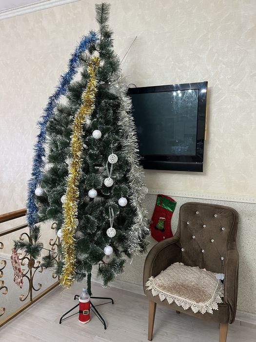 Продается новогодняя елка