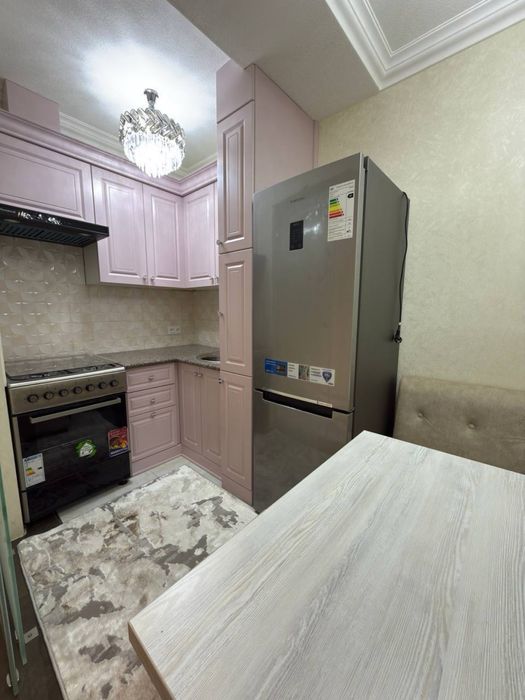 Продается 3 комнатная квартира по улице Гагарина площадь 90 кв.м.