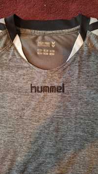 Tricou hummel pentru fotbal .