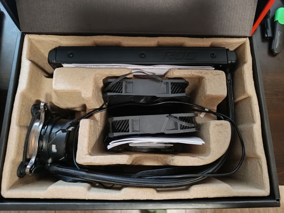 Водно охлаждане ASUS ROG Strix LC II 240 ARGB Гаранция AM4/AM5 LGA1700