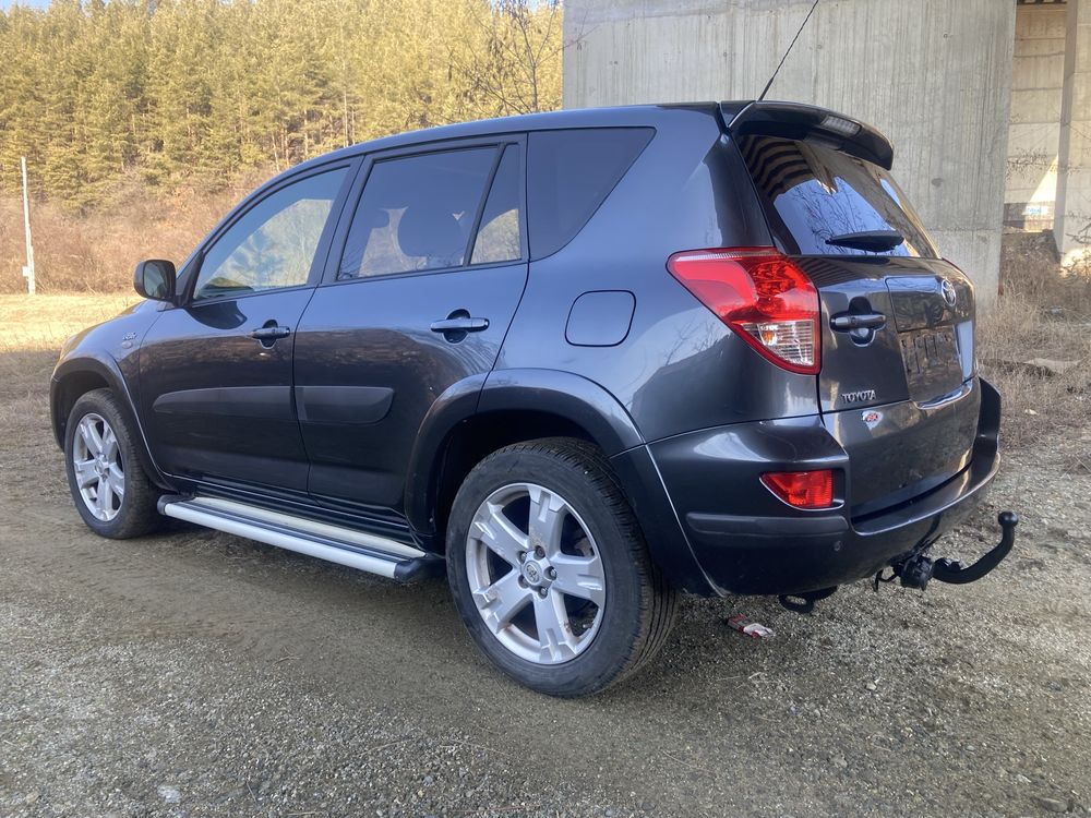 Тойота Рав4 /Toyota Rav4 2.2D-CAT 177кс /2007г/ НА ЧАСТИ