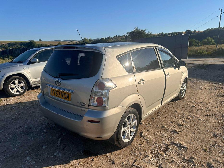 Toyota Corolla Verso Корола Версо 2.2 136 d-4d Facelift На Части