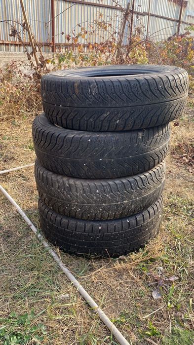 Шины по 5 тысяч срочно