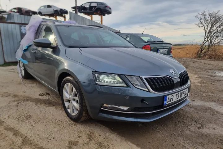 pompa abs bara fata armatura capota trager far stanga dreapta radiator apa clima intercooler timonerie turbina plansa ceasuri bord kit airbaguri  Skoda Octavia 3 facelift, an 2018, 2.0 tdi 150cp cod motor CRMB