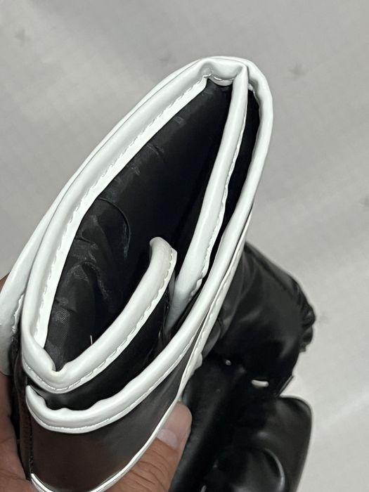 Боксови ракъвици