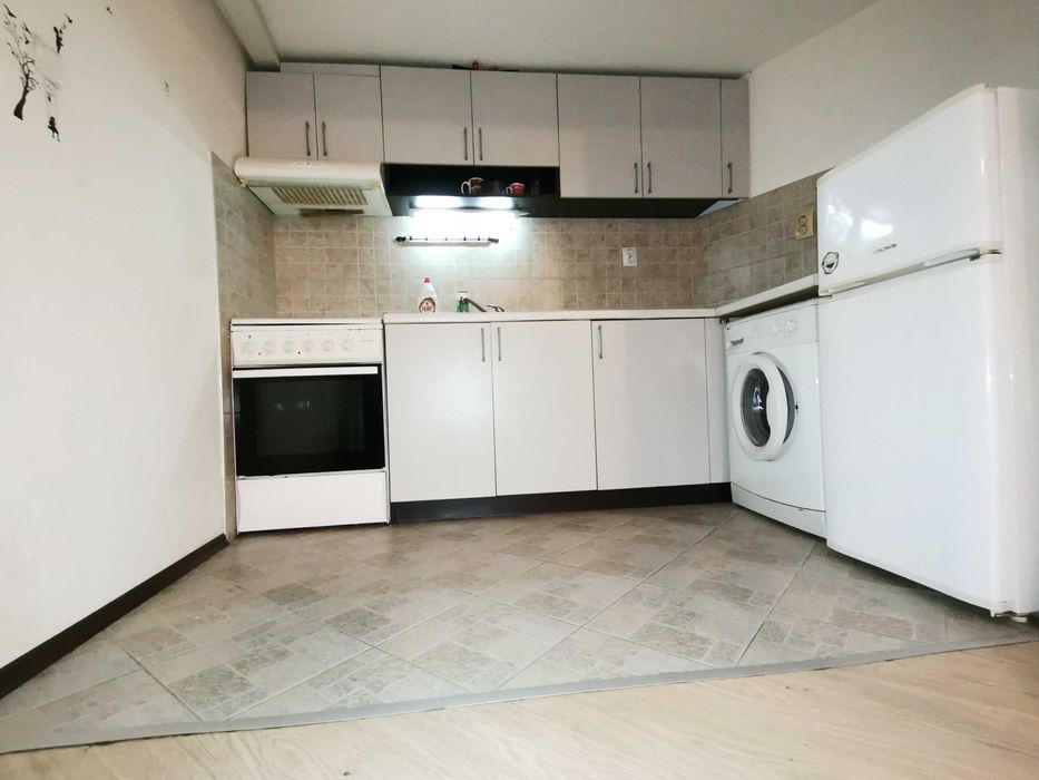 Дава се под наем Двустаен апартамент в Бургас, Възраждане - 45 кв.м за 280.5 € - Снимка #2