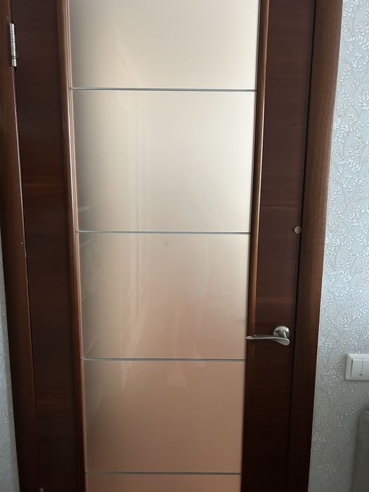 Продам межкомнатные двери