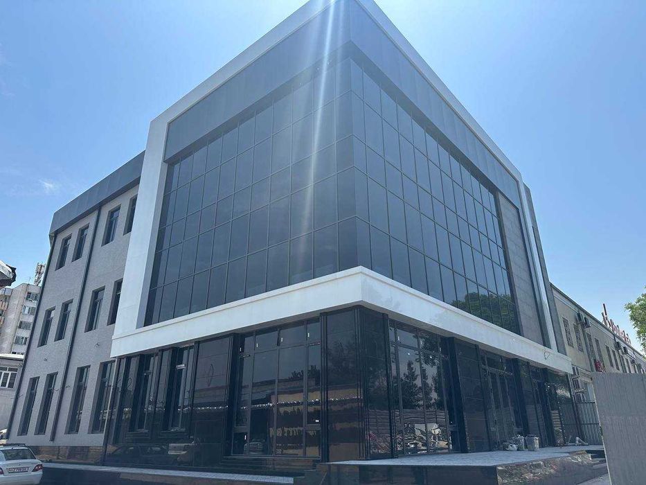 Сдается в аренду помещение 1-этаж, 375м2, ул Ахмада Даниша 19.