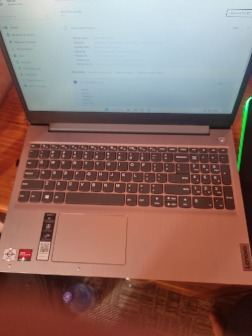 Laptop Lenovo Ideapad 1