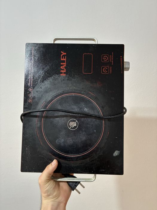 Электрическая плита