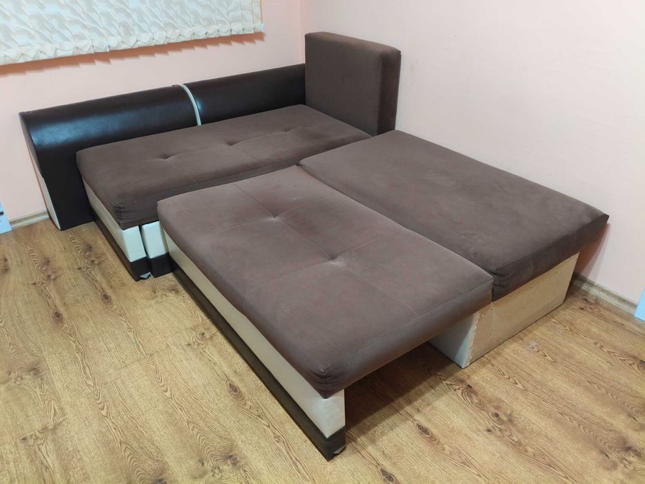 Разтегаем диван за хол