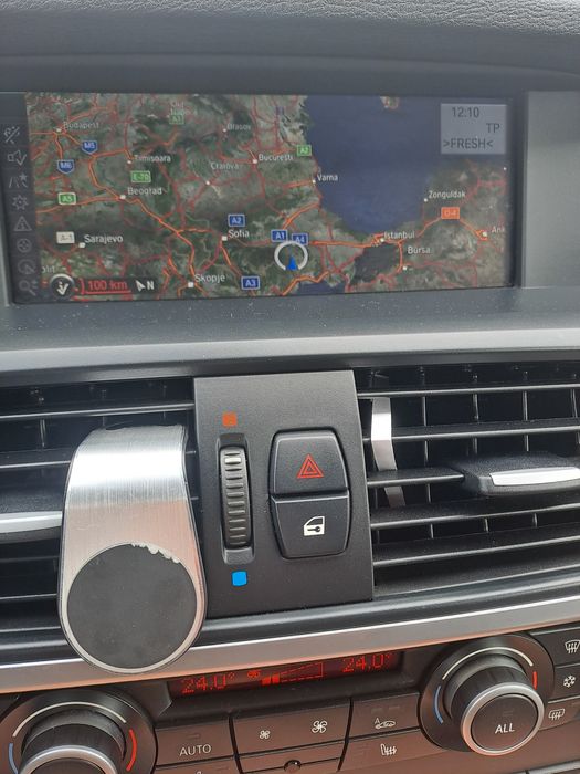 Продавам голяма навигация сис Бмв х3 ф25 2010 /2014г