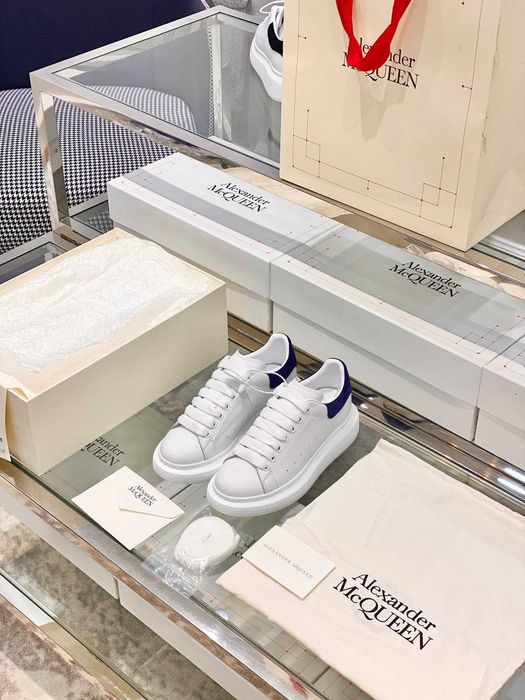 Adidasi Alexander McQueen Premium