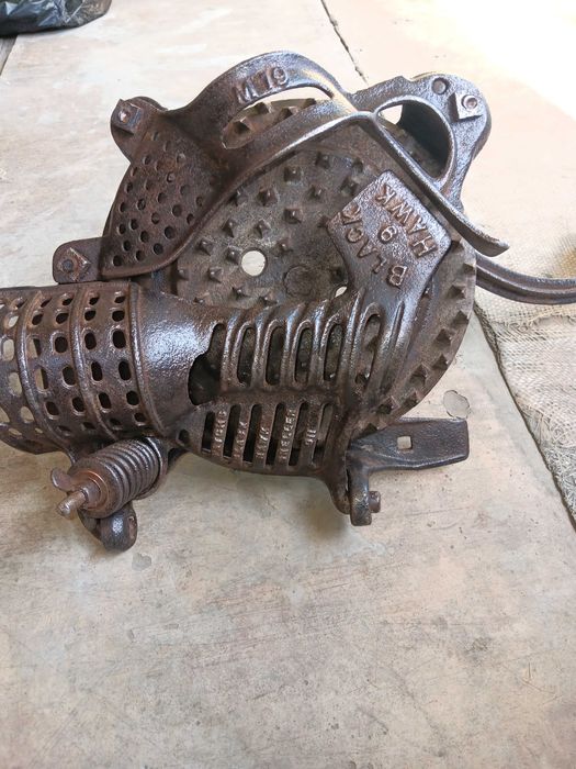 Sfarnitoare/despuitor de porumb