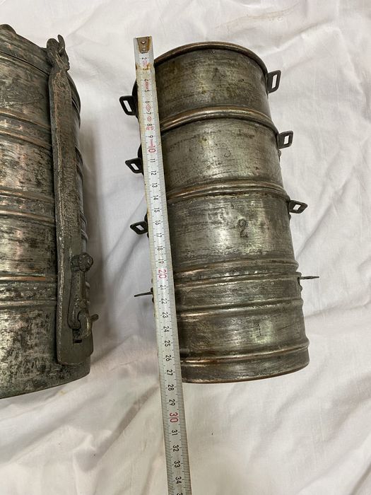 Стари бакърени медни канчета съдове