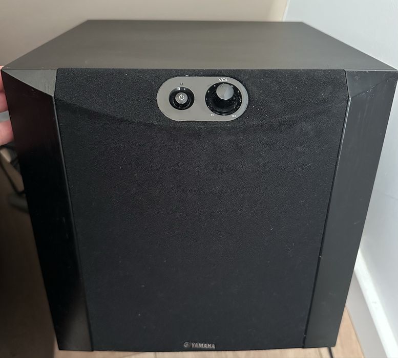 Yamaha 5.1 cu receiver RX-V6A