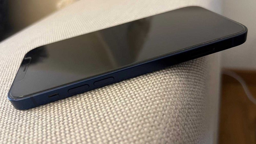 iPhone 12 Blue, 64 GB – stare excelentă!