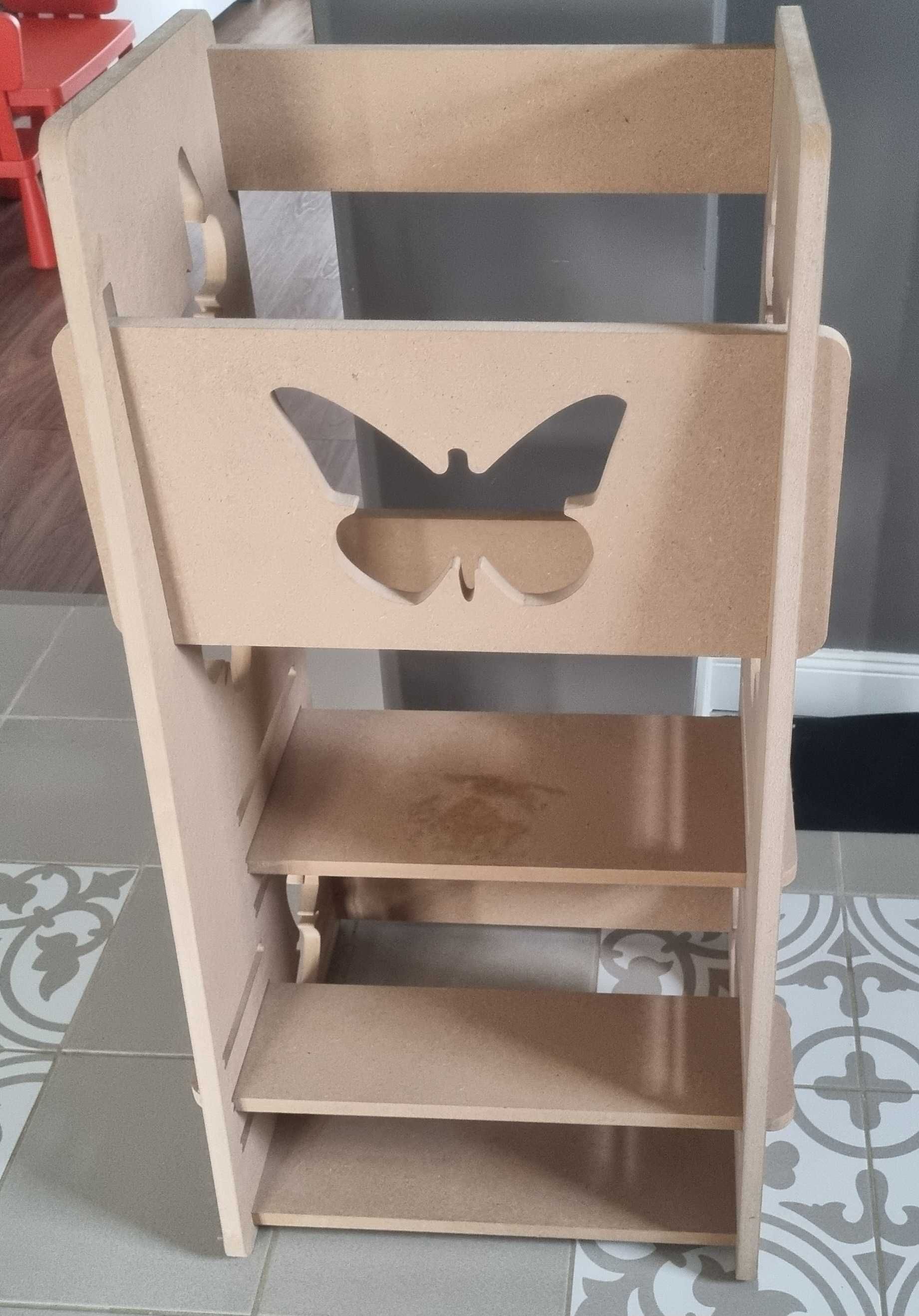 Turn Multifuncțional cu gravură fluturași Natur