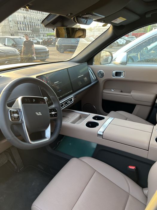 Li 9 ultra notariusga tayor