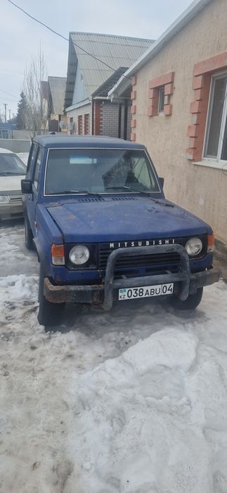 Митсубиси Паджеро 1(1990год) по запчастям