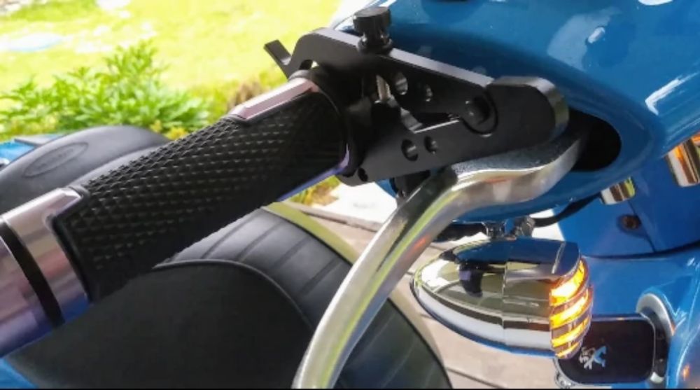 NOU ! Cruise control ALUMINIU pilot automat acceleratie moto scuter at