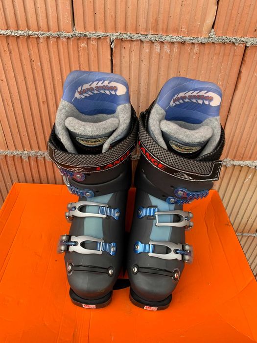 Clapari schi NOI Lange Comp 100 marime EUR:37.5 Mondo:24.5