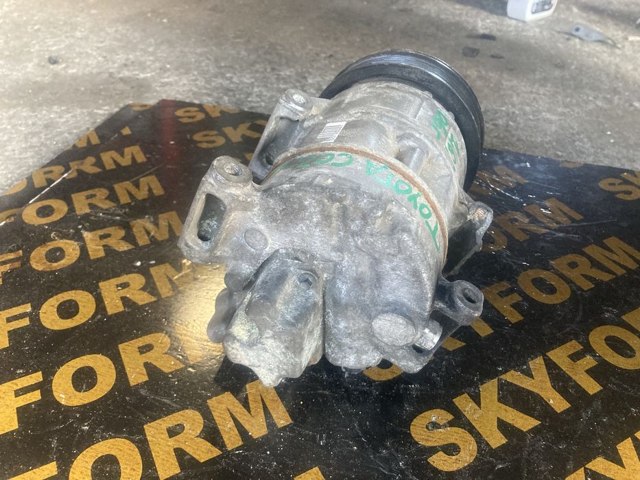 Toyota corolla verso 1.6i 2006 година Компресор Климатик