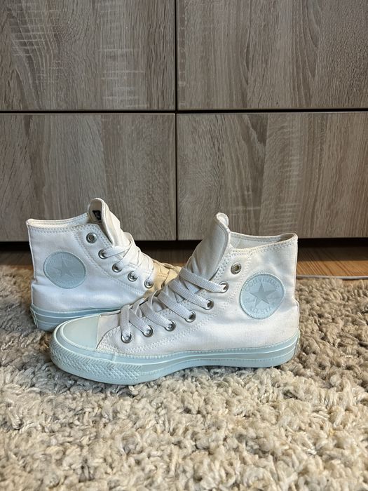 Converse with lunarlon
