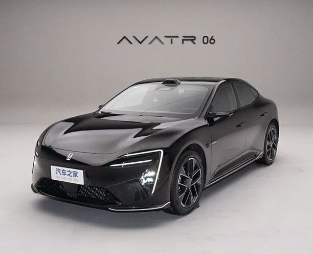Avatr 06 EV 600km 2025 restyling ultra