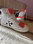 Off white court 3.0