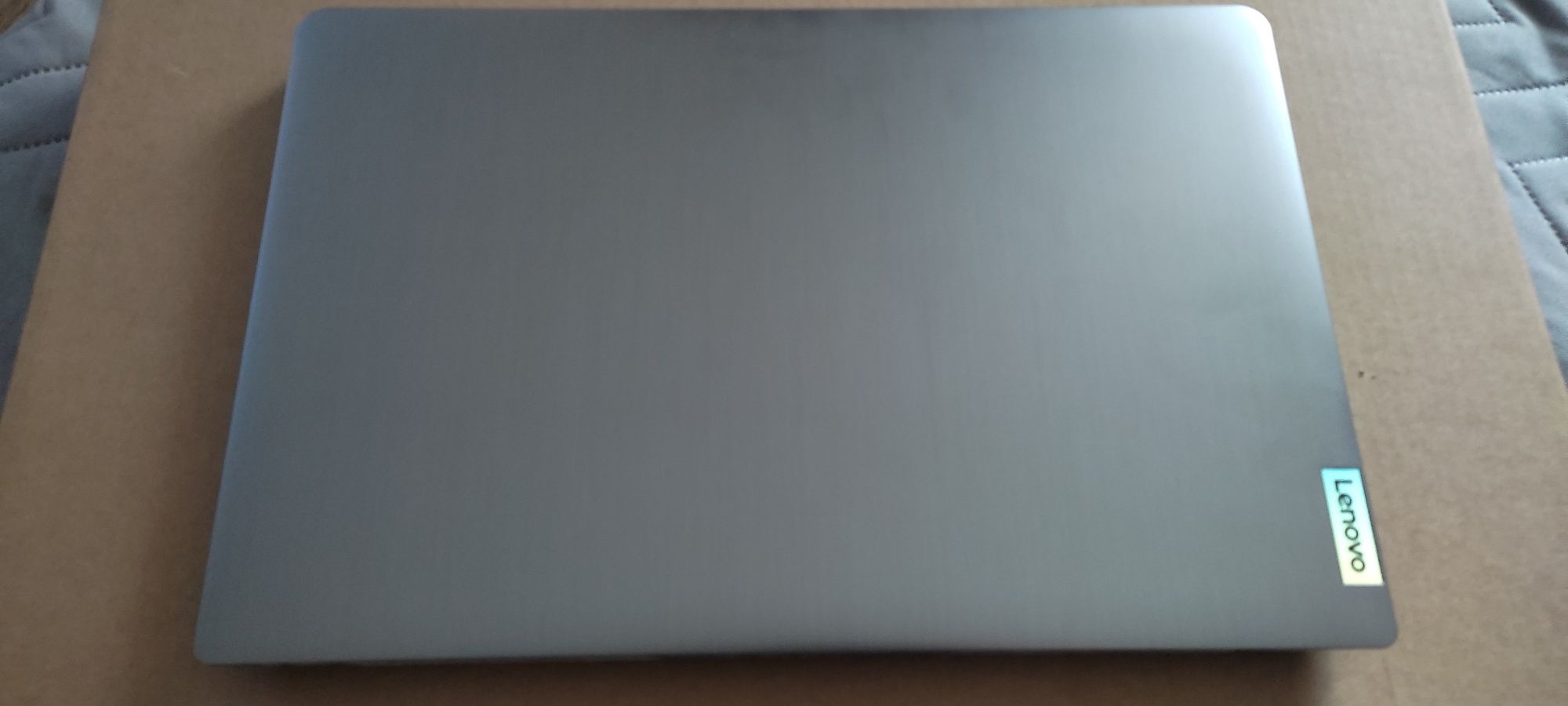 Laptop Lenovo IdeaPad 3