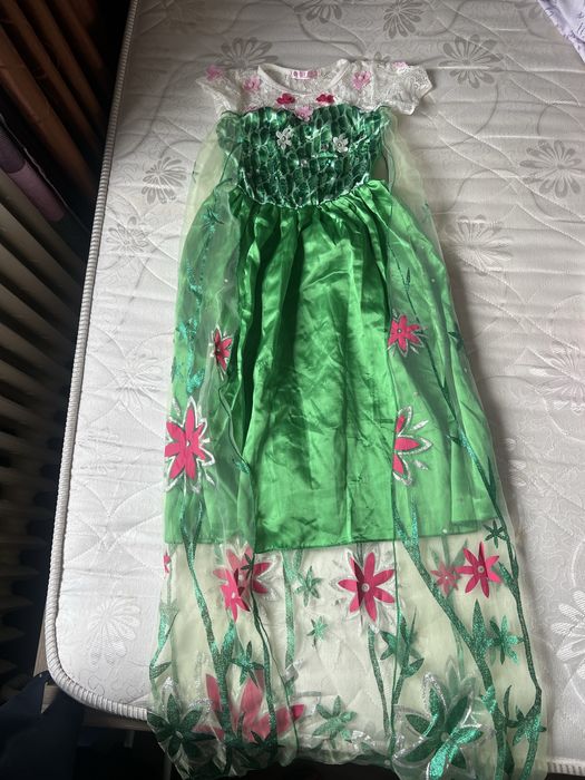 Rochie Elsa cu trena