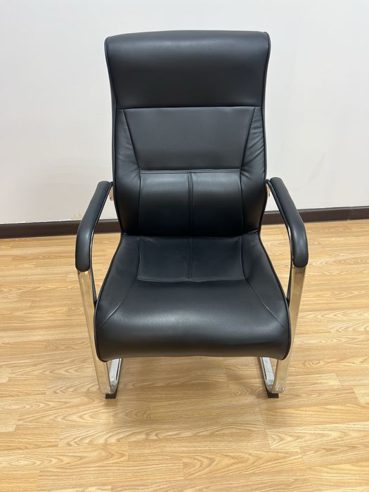 Кресло для офиса.