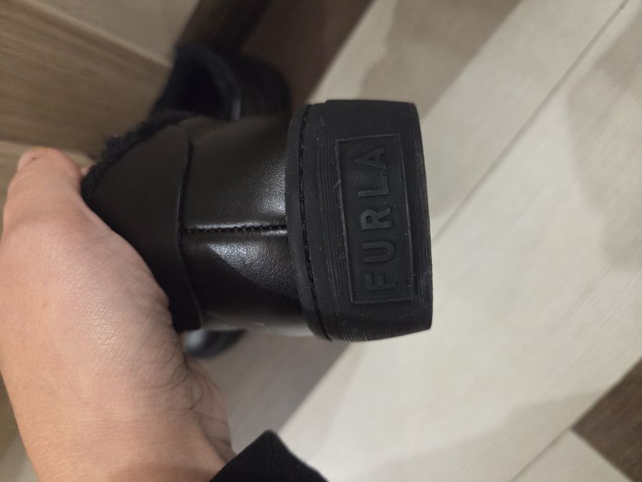 Кецове естетвена кожа Furla