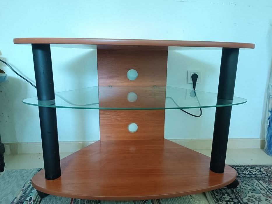 Шкаф за телевизор