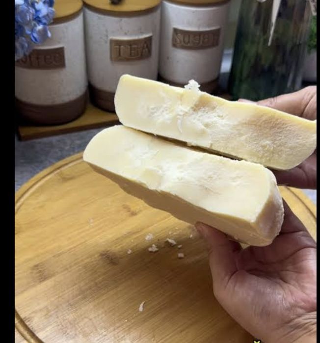 Тоң май ,ешкінің майы.Іш май емес.