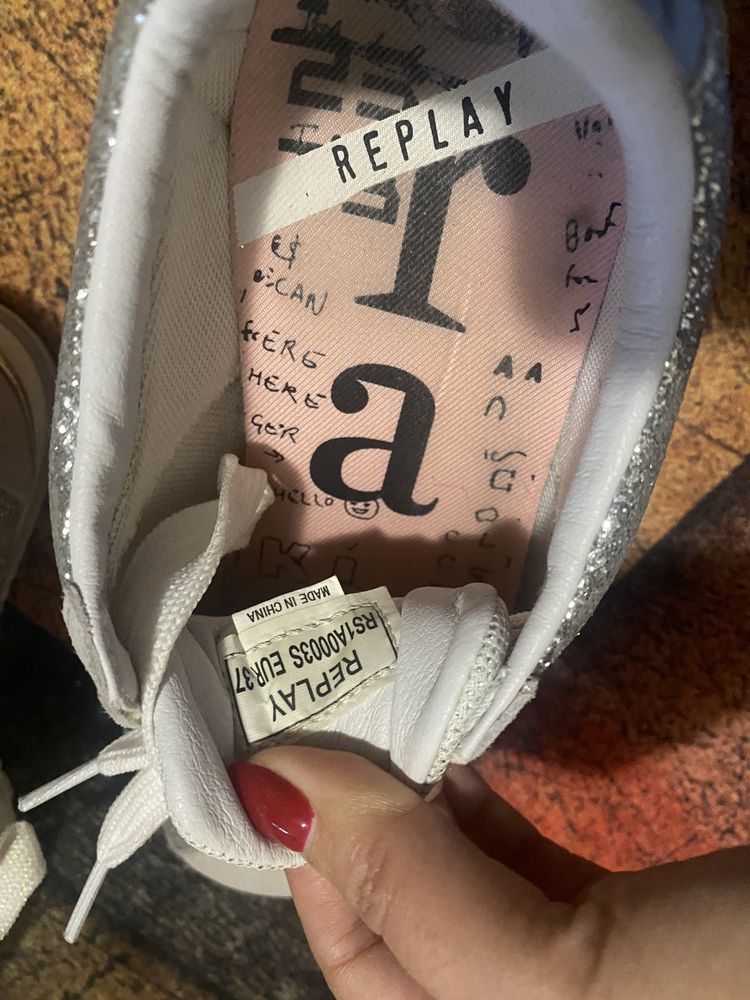 Adidasi Replay 37
