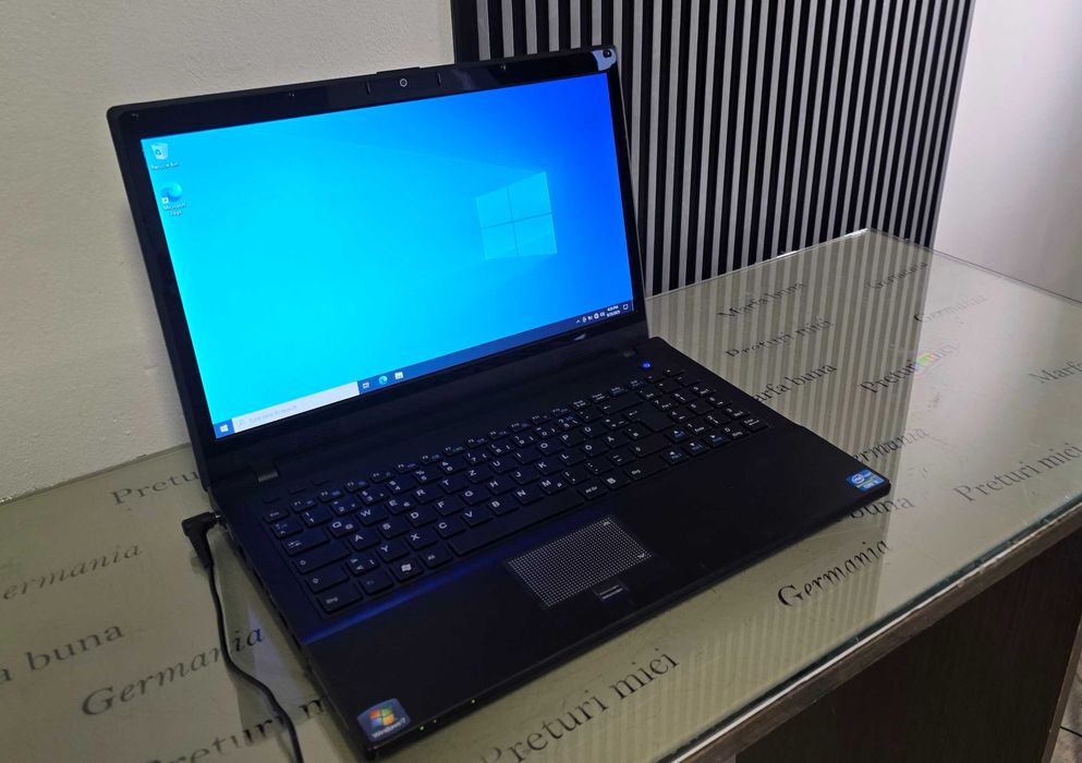 Laptop core i5 - MaxData - functional,instalat